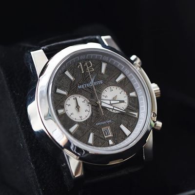 Esporte Estilo Mens Meteorite Watch 30mm Meteorite Dial Gun Revestido Cristal de safira